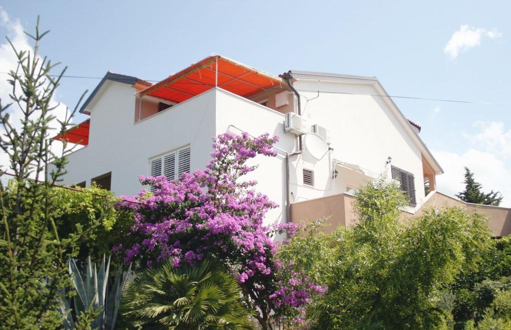 Apartments Rebac Murter Exterior foto